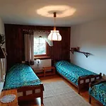Pod Swierkiem Farm stay *