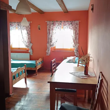 Pod świerkiem * Srebrna Góra