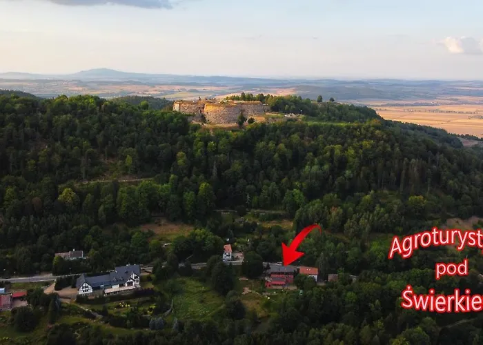 Pod Swierkiem Farma *