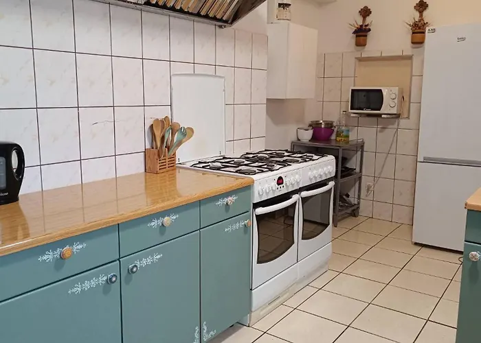 Pod Swierkiem Farma Srebrna Góra